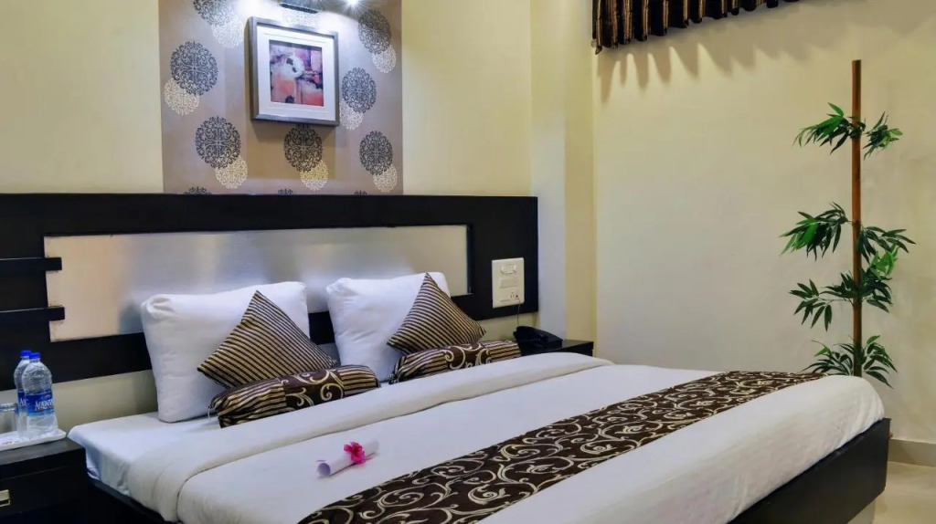 Regal Hotel