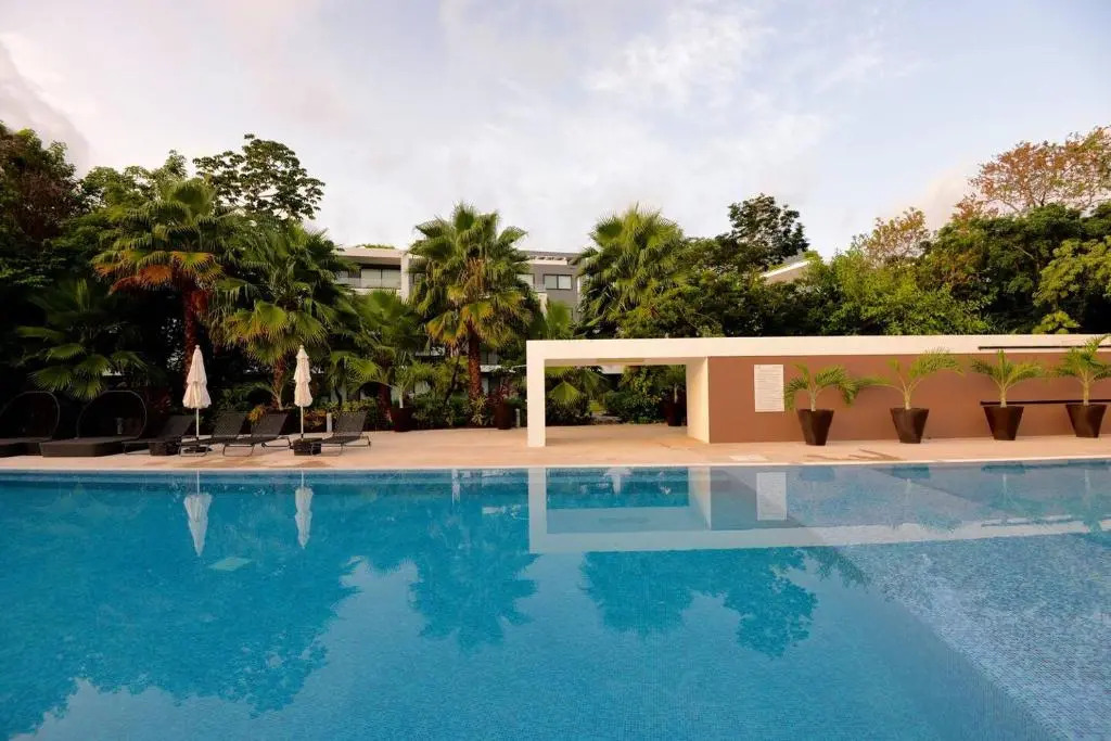 Deluxe Suite Beachside, Private Beach Club and Golf