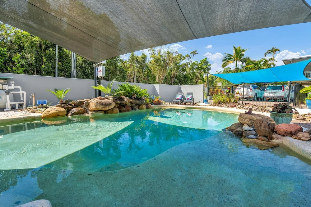 Mission Beach Shores