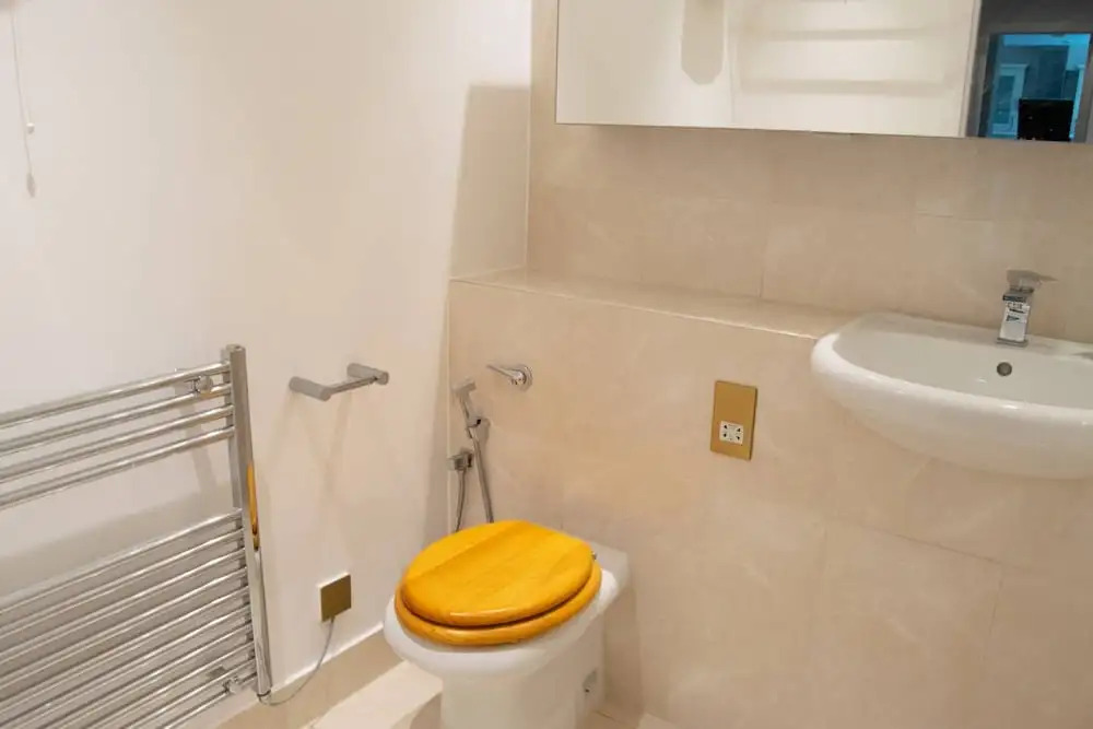 Spacious Holborn Apartment Close to Tube