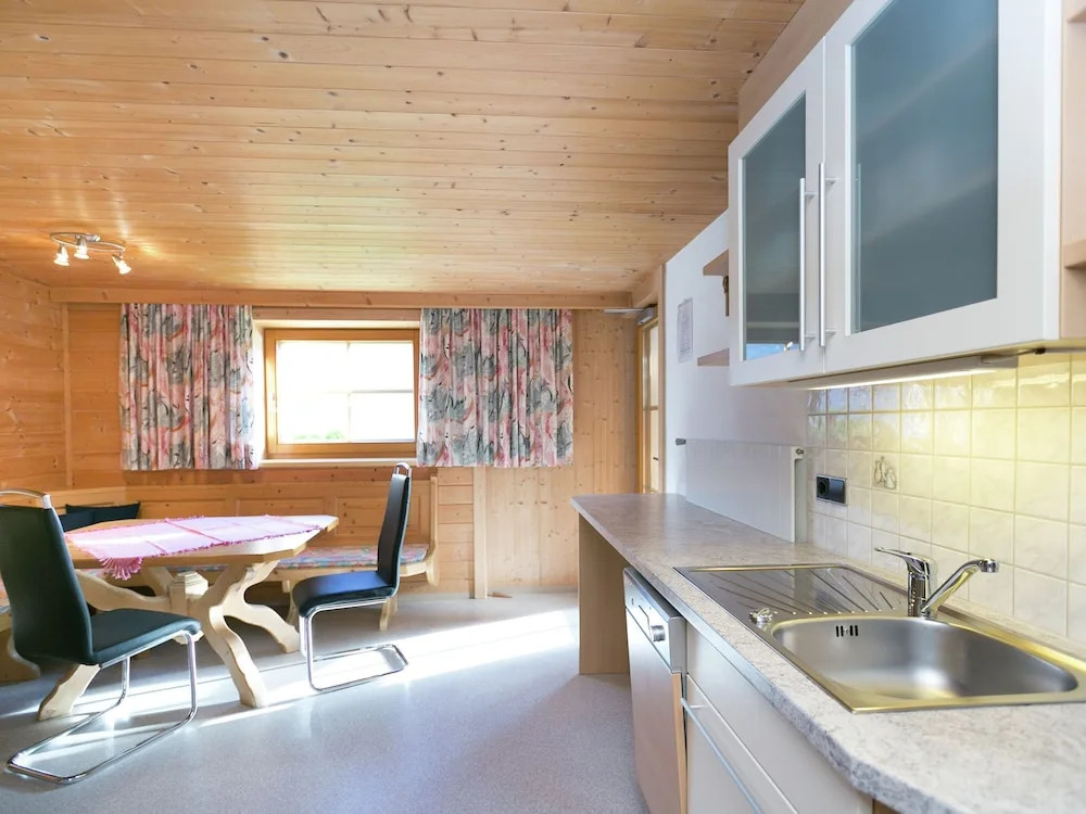 Luxurious Apartment In Kaltenbach With Terrace