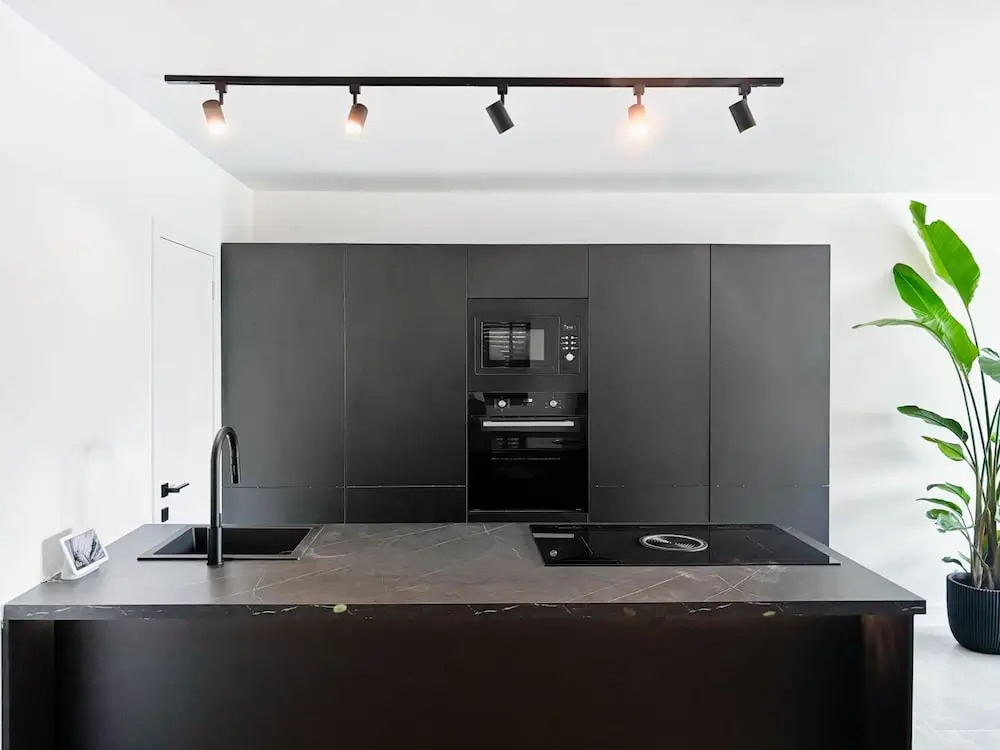 Charming Authentic Home With Garden