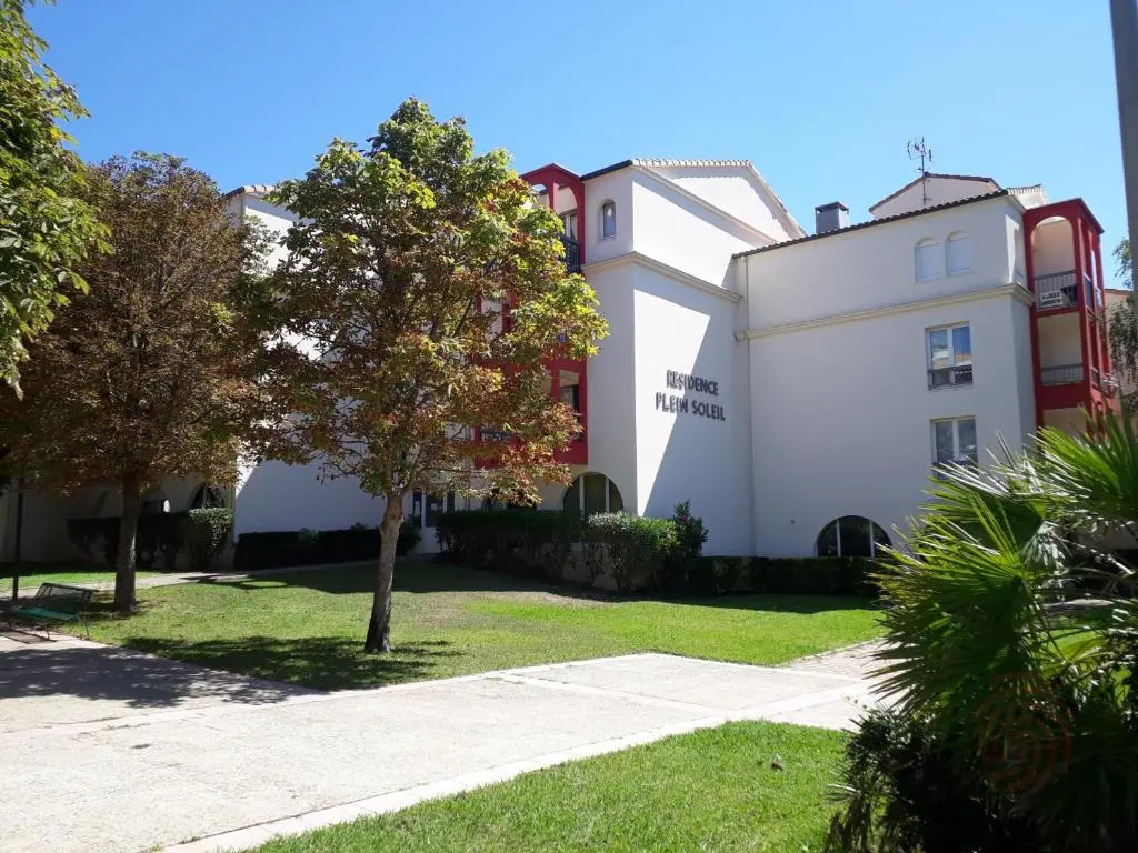 Appartement Lamalou-les-Bains, 1 pièce, 2 personnes - FR-1-451-110