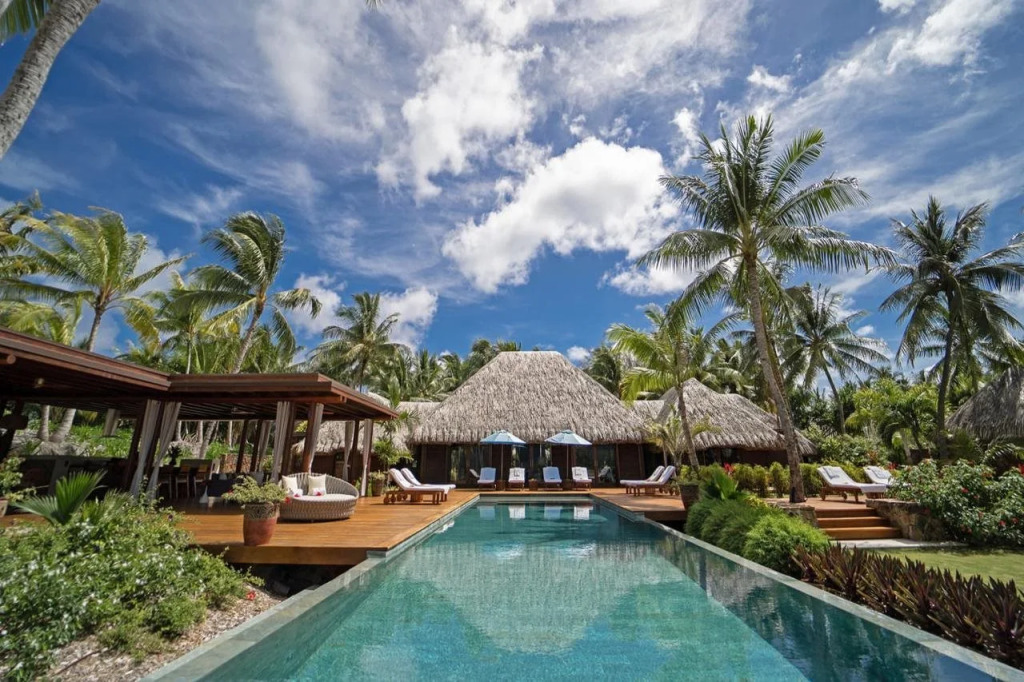 Four Seasons Resort Bora Bora