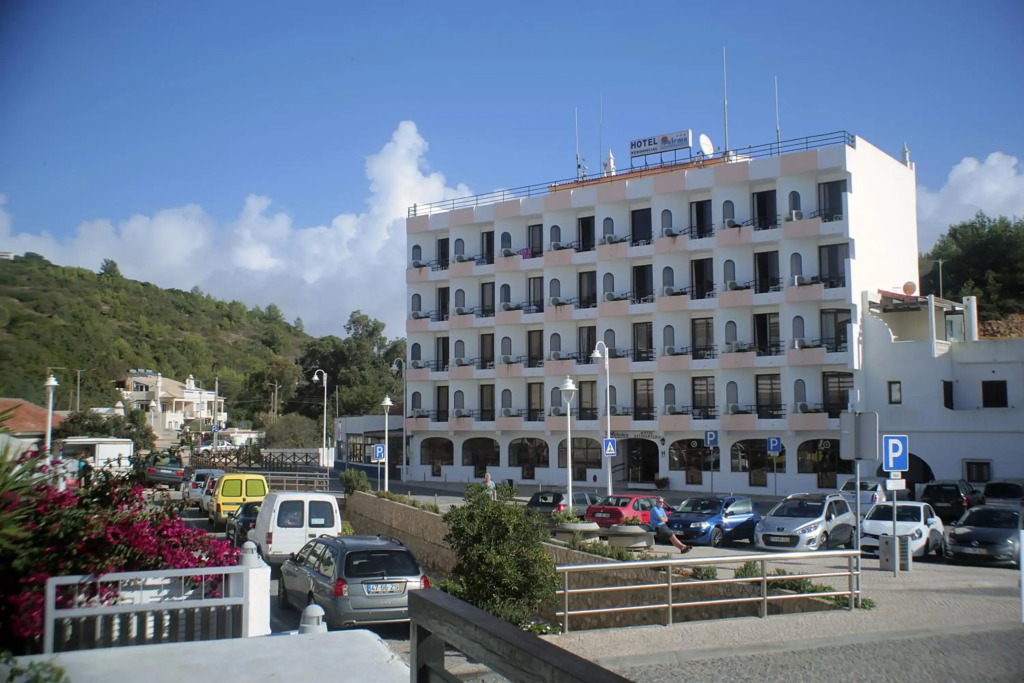 Salema Beach Hotel
