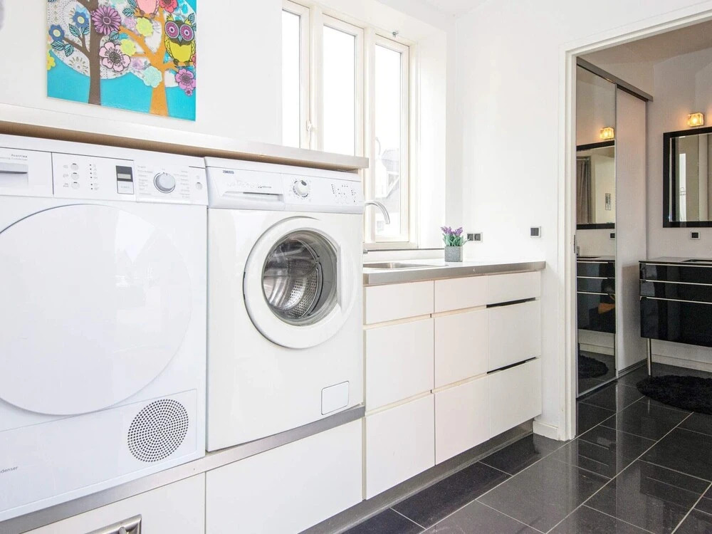 8 Person Holiday Home in Thyboron