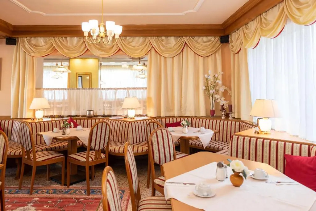 Strandhotel Schabus