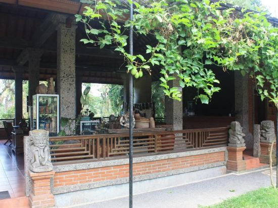 Pager Bungalows