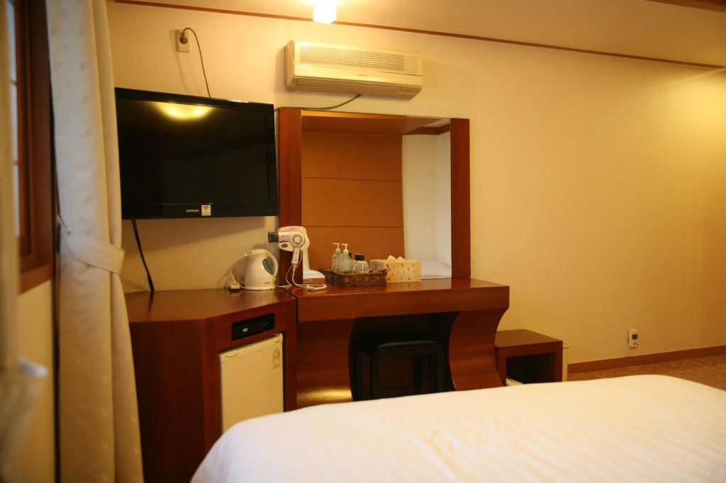 Major Hotel