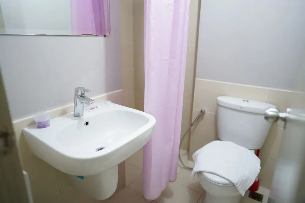 Serena's Suite (Makati Ave.)