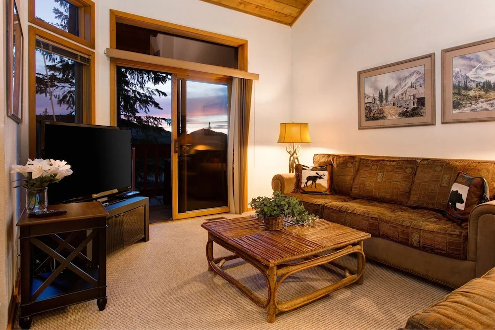 Abode on Ridgepoint