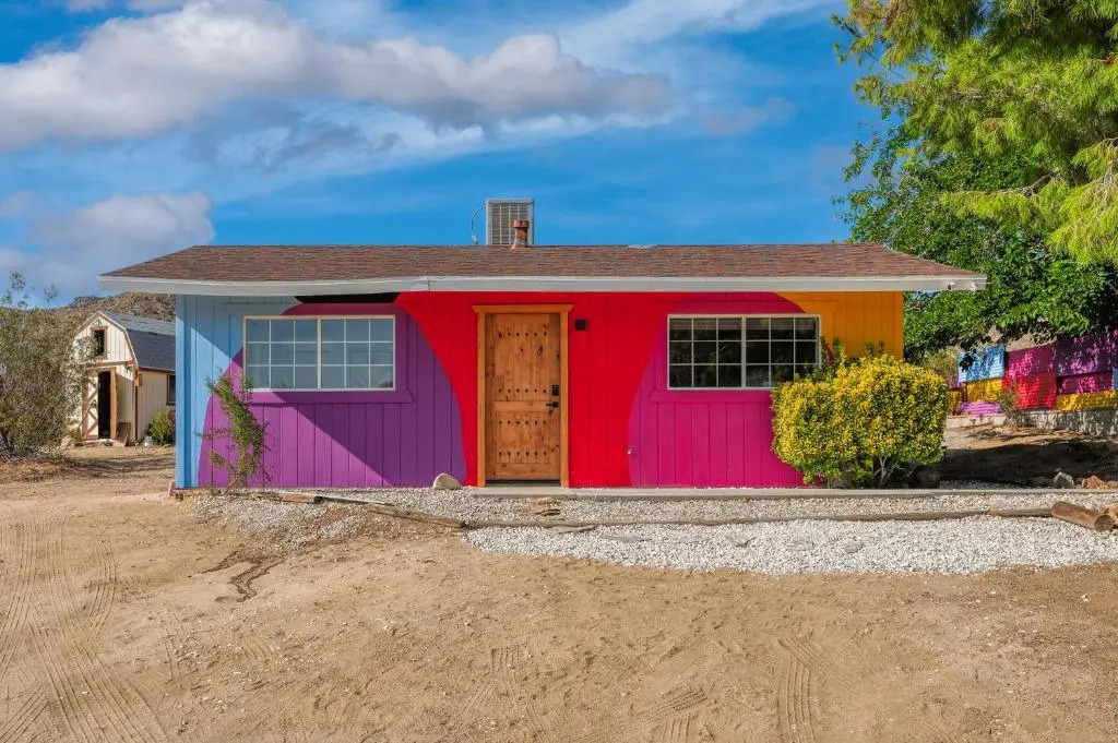 @ Marbella Lane - Rainbow House Glampers Paradise
