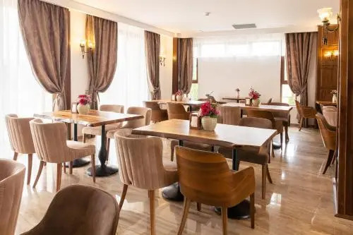 RED CONFORT HOTEL Boutique