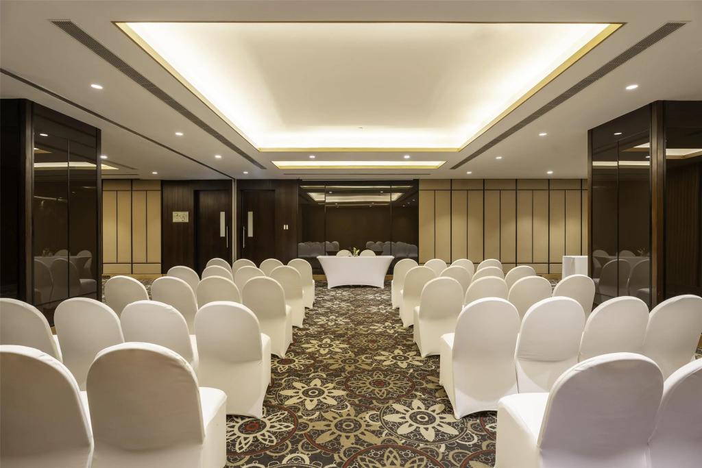 Radisson Gurugram Udyog Vihar