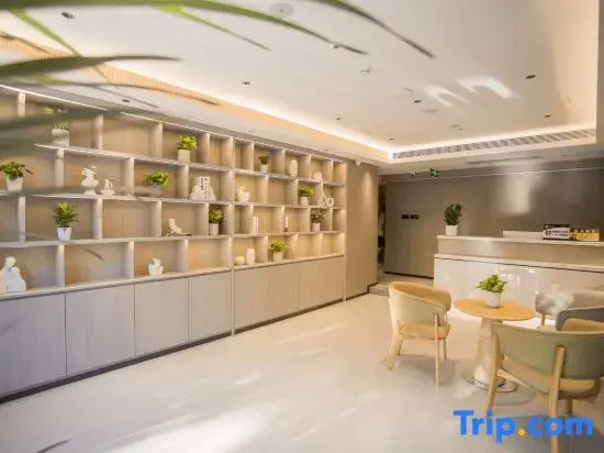 Xinji business hotel