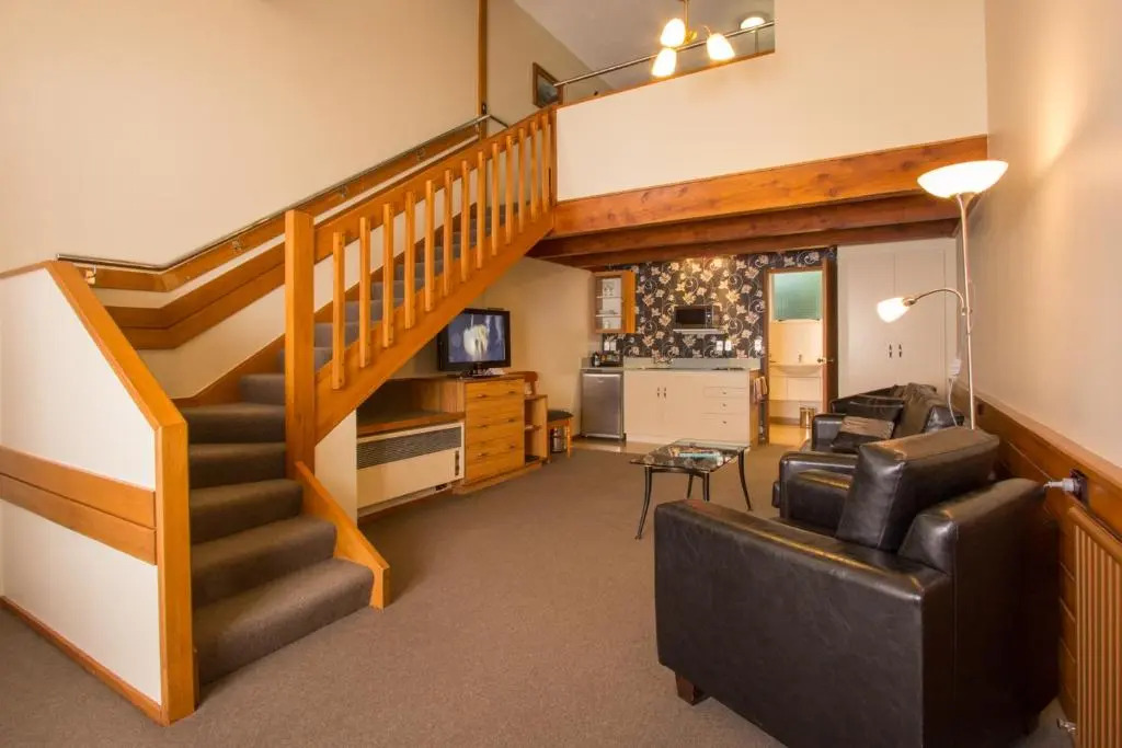 Balmoral Lodge Motel