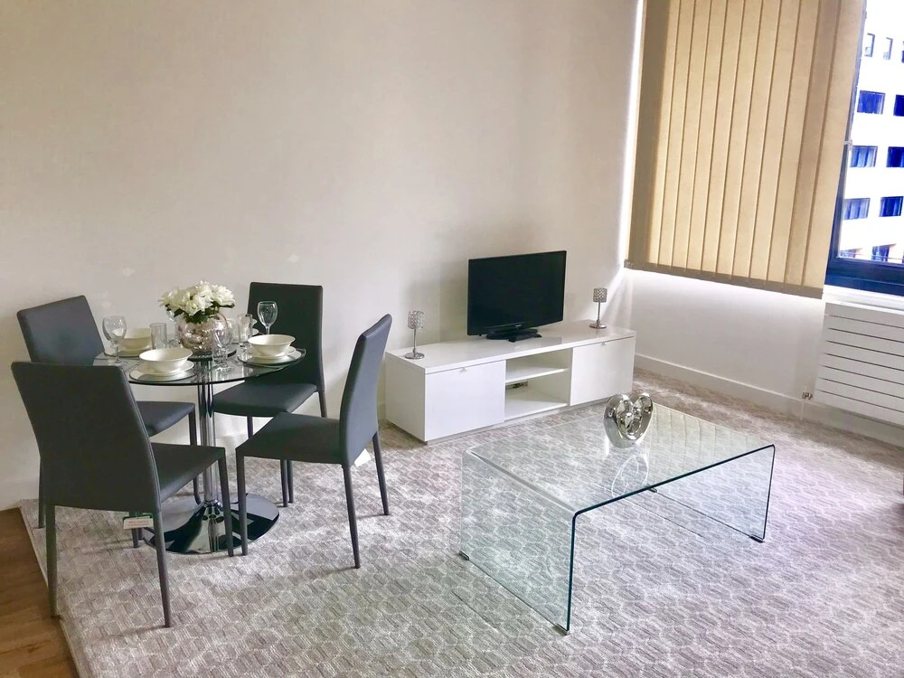 The Luxe Stay Liverpool
