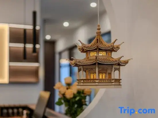Jianshui Past and Present Courtyard Hotel
