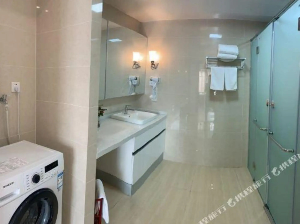 Yanzhoufu Apartment Hotel