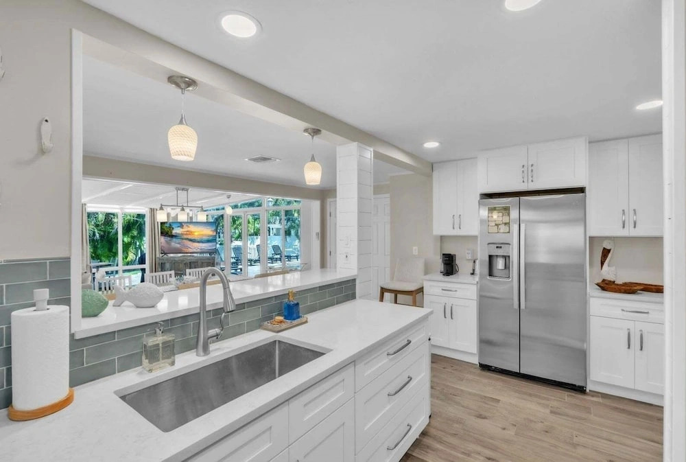 Aqua Maria 3 Bedroom Home