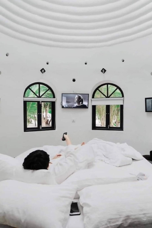 Moonlight Resort