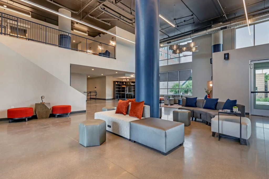 Vīb Hotel by Best Western Denver RiNo