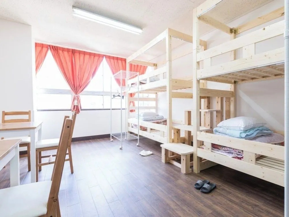 Almas Guest House(アルマス）