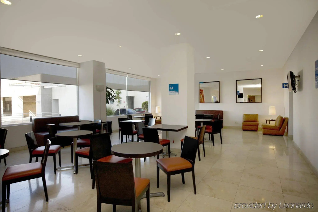 One Aguascalientes Sur