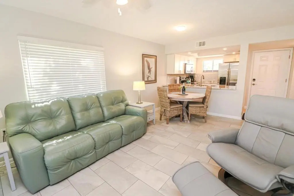 Ocean Village Club C17