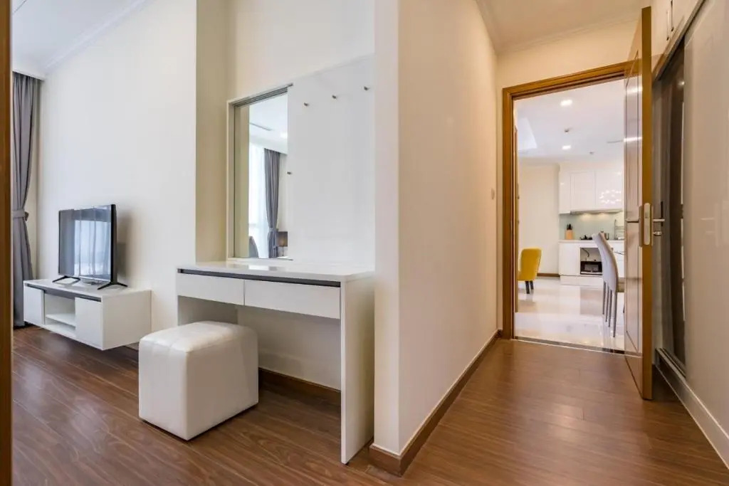 2 bedrooms apartment at Landmark Vinhomes Central Park