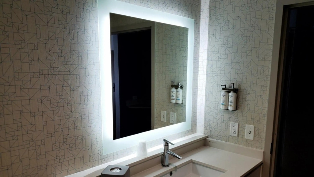 Holiday Inn Express & Suites Moore by IHG
