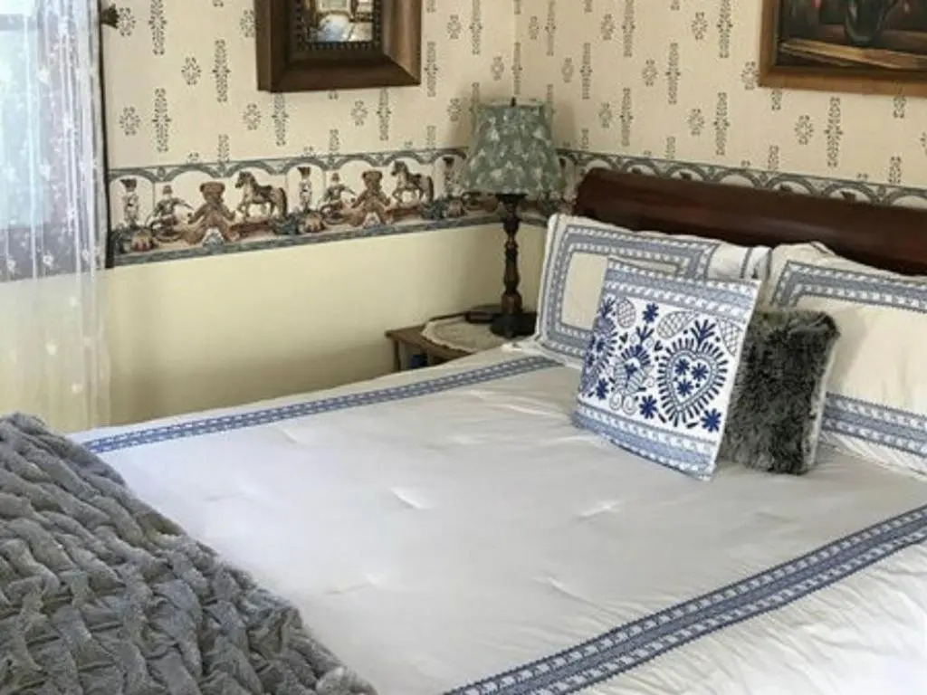 Gardenview Bed and Breakfast