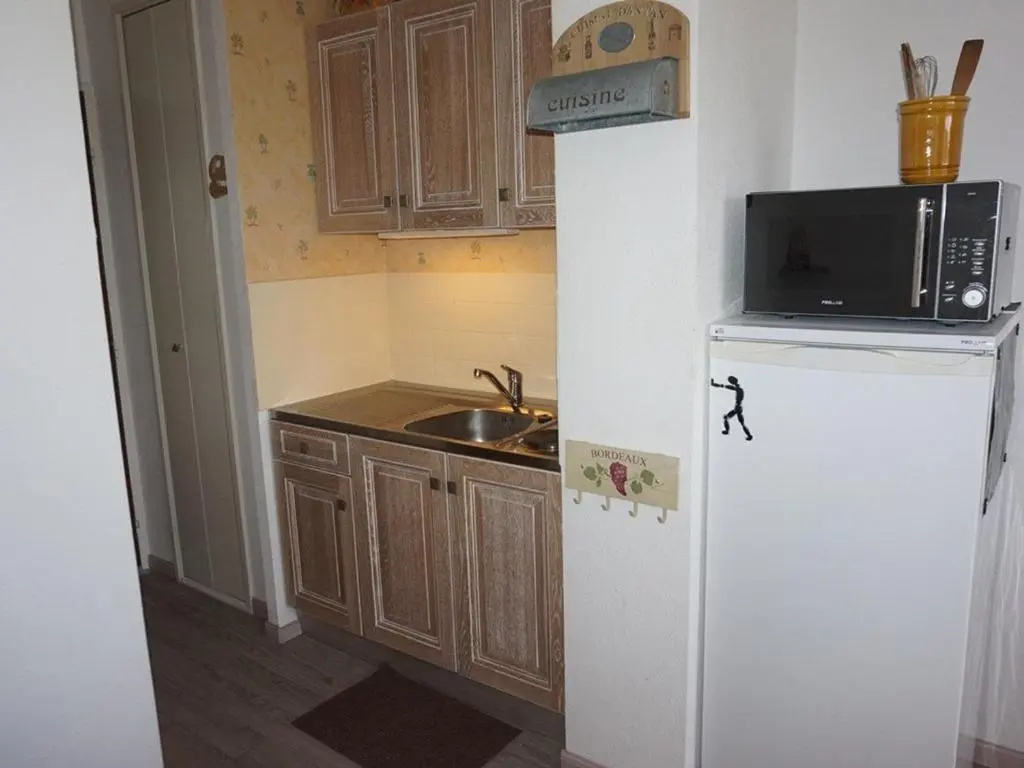 Appartement Merville-Franceville-Plage, 1 pièce, 4 personnes - FR-1-465-37