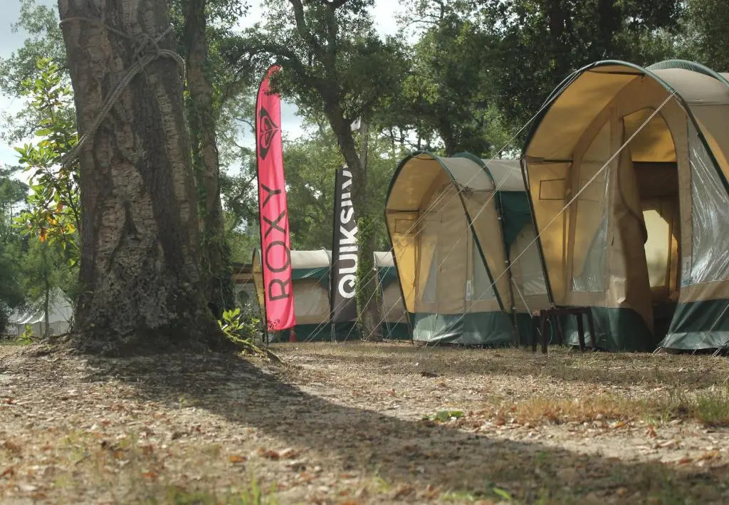 Progress Outdoor Surf Hostel