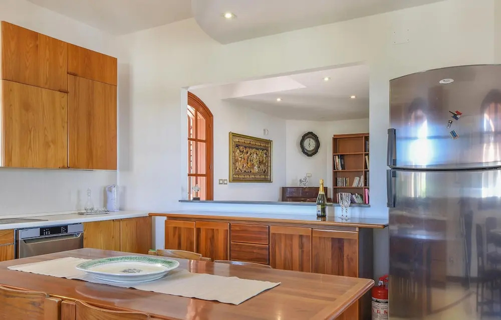 Gorgeous Home In Acicatena