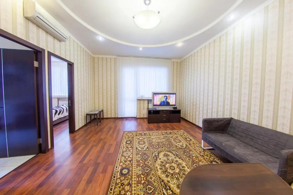 Botanic Towers опалення та світло цілодобово