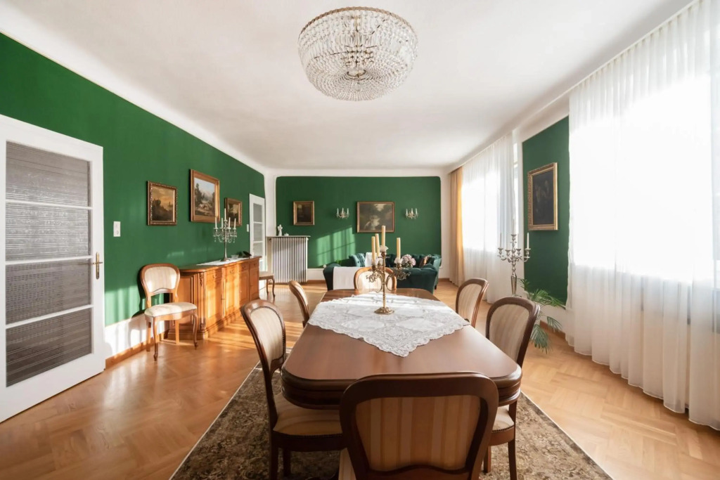 Renoviertes Bauernhaus mit Garten in Ruhelage