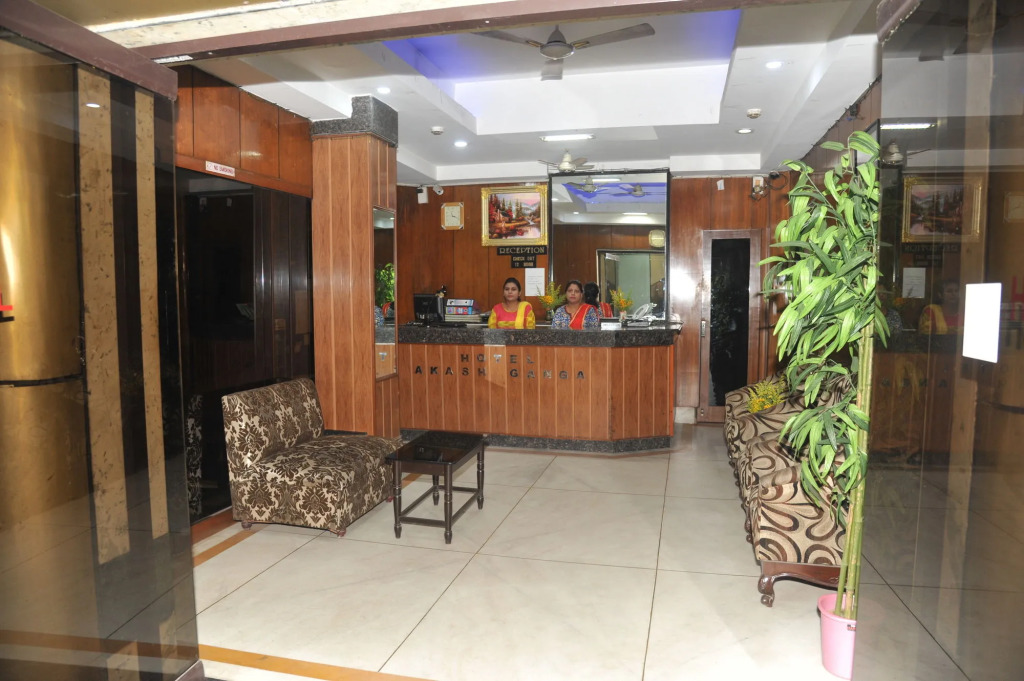 Hotel Akash Ganga