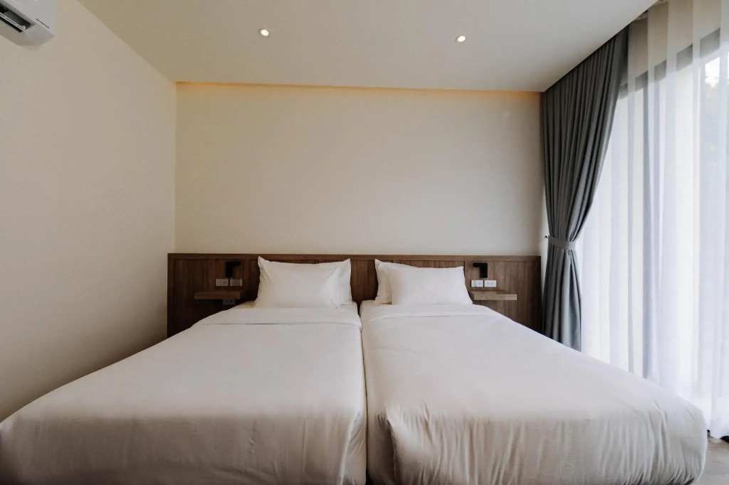 Shanti-Retreat Hotel