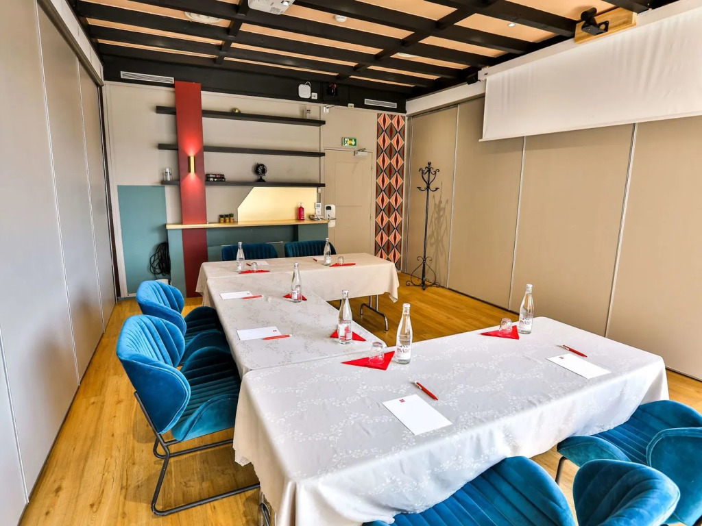 Ibis Saint Étienne - La Terrasse