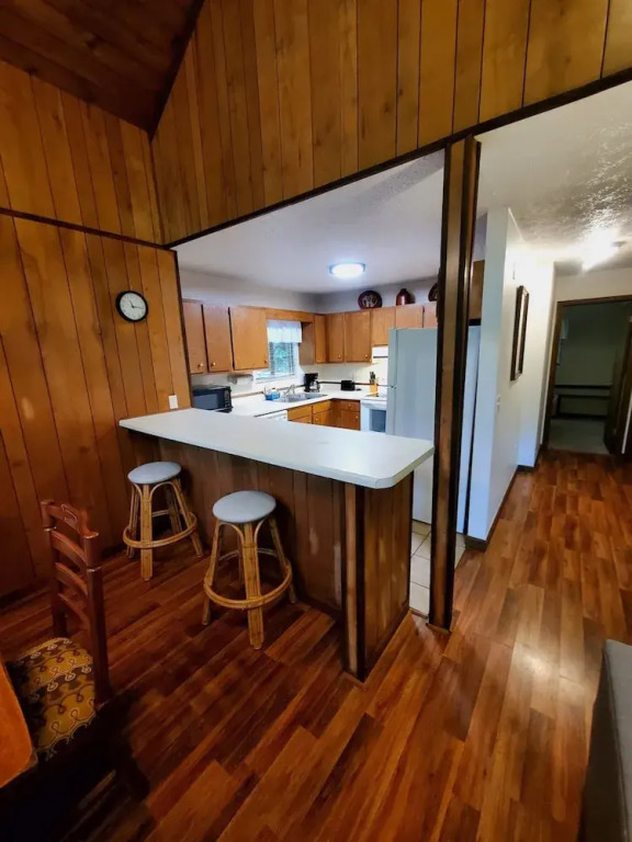Shady Woods Retreat 3BR Chalet