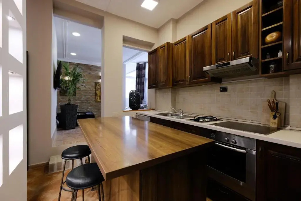 Ben Akiba Luxury Suites