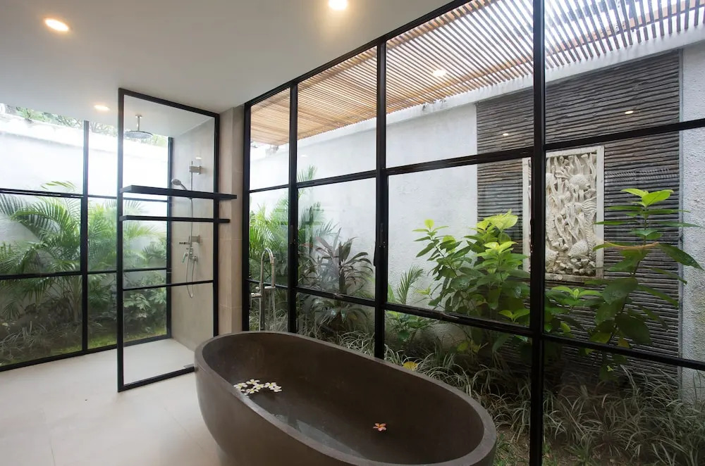 The Kons Villa Bali Seminyak