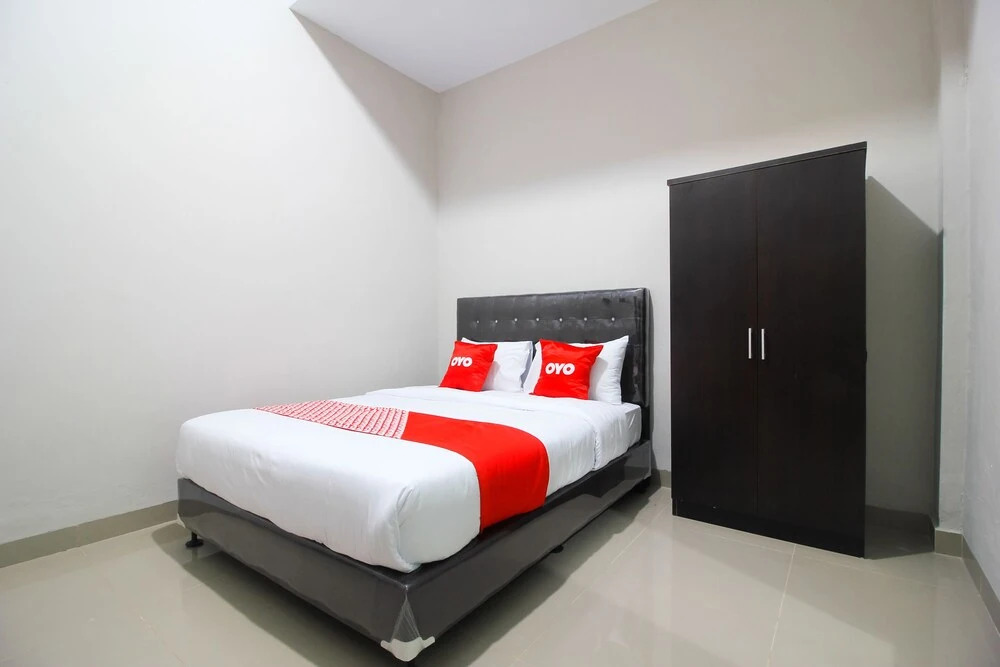 Fajar Residence by OYO Rooms
