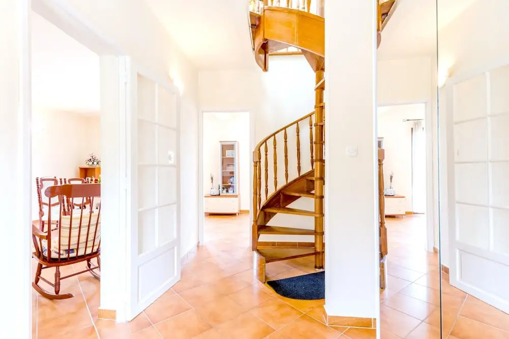 House With 3 Bedrooms in Milna, With Wonderful sea View, Furnished Gar