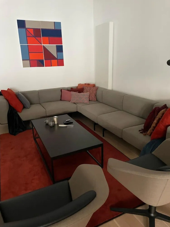 La Petite For t Design Flat in Antwerp City