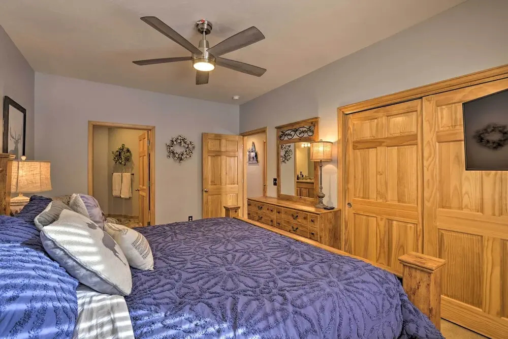 Mountainside Grand Lake Condo w/ Patio!
