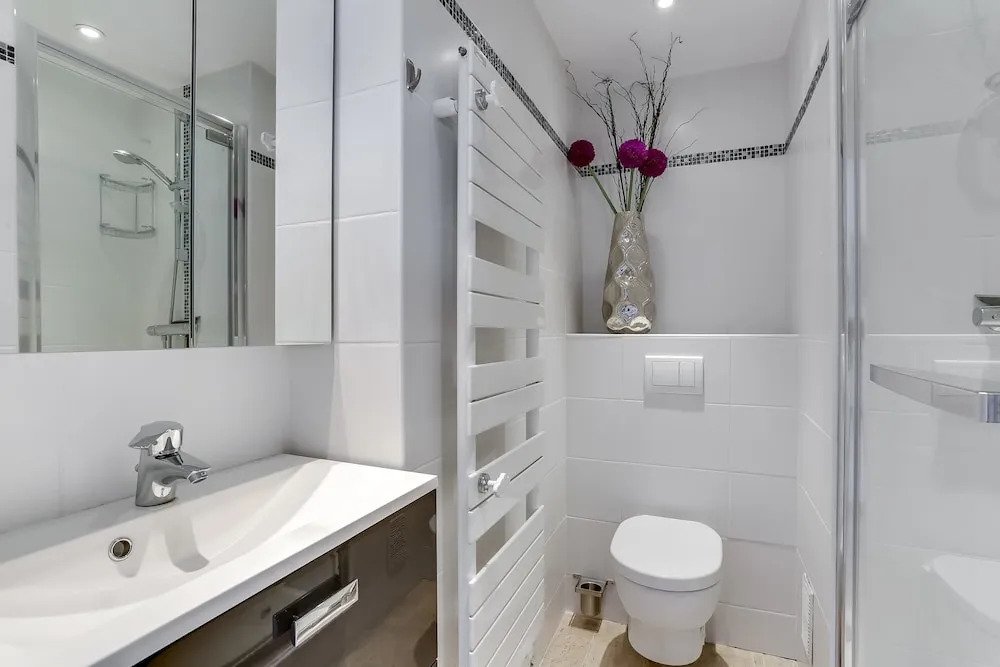 Le Mallory  Apartment 2