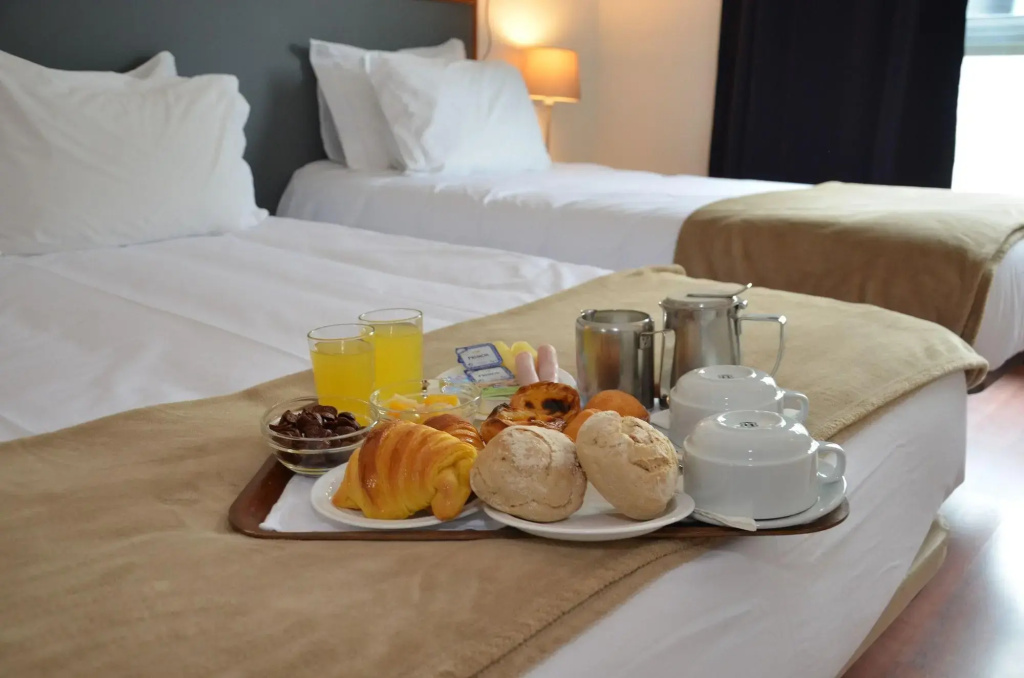 Hotel Girassol
