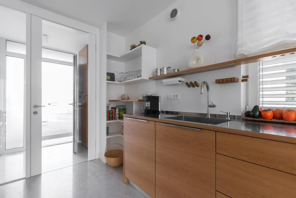 Apartment Beta